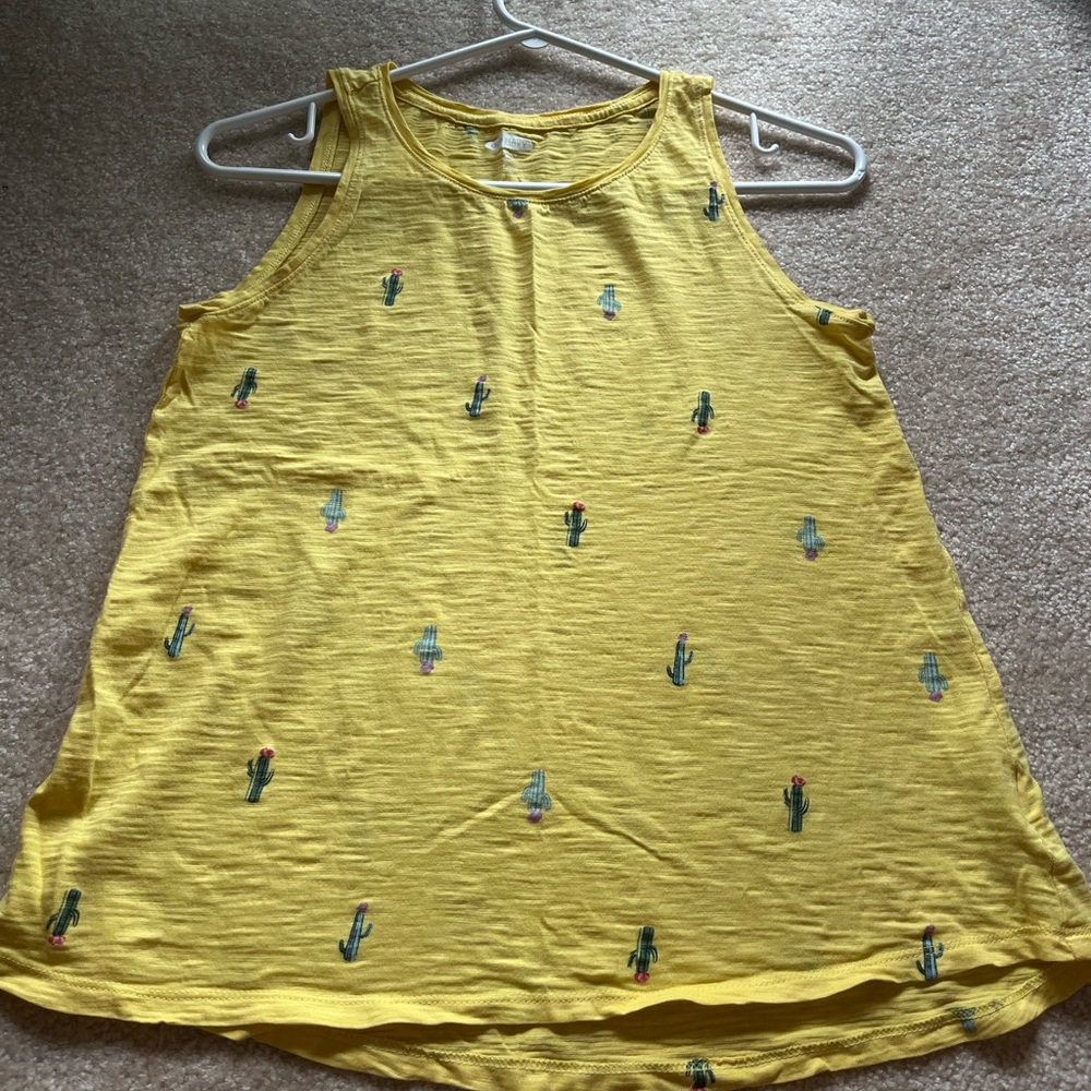 🌵Yellow cactus tank top: